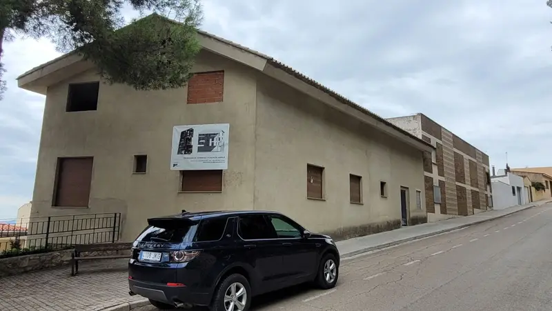 Casa en Venta en Agullent 3 Plantas 4 Garajes