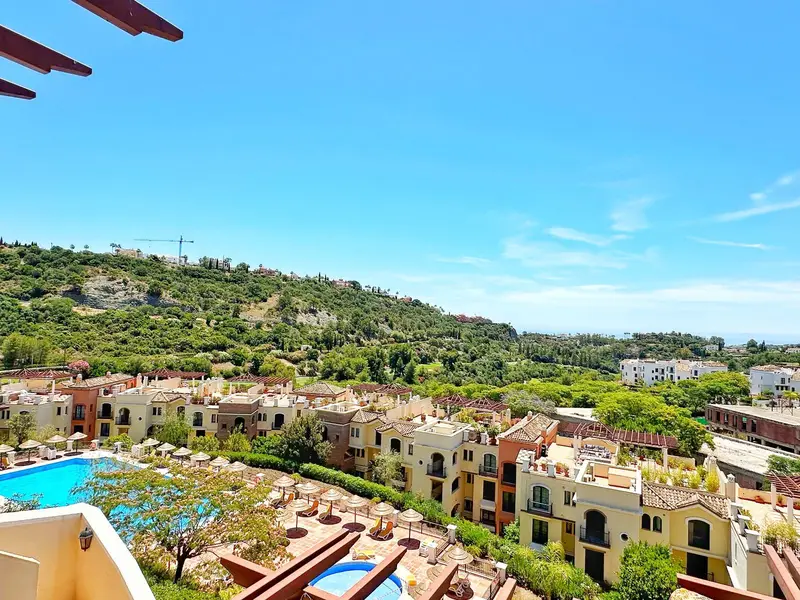 Atico Duplex de Lujo en Los Arqueros 2 Dormitorios Terraza 97m2