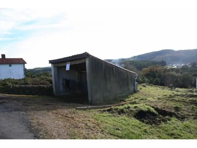 Terreno Rustico en Liandres con Garaje y Vistas