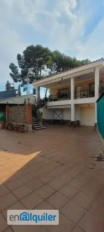 Casa Chalet en Alquiler Valencia 196m2
