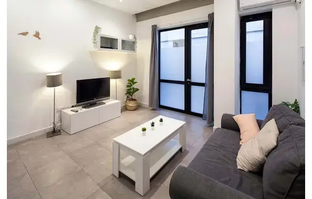 Alquiler Apartamento 1 Dormitorio 60m2 Dos Hermanas