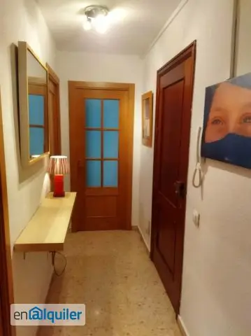 Piso en venta en Jaén, amueblado, dos dormitorios, ascensor