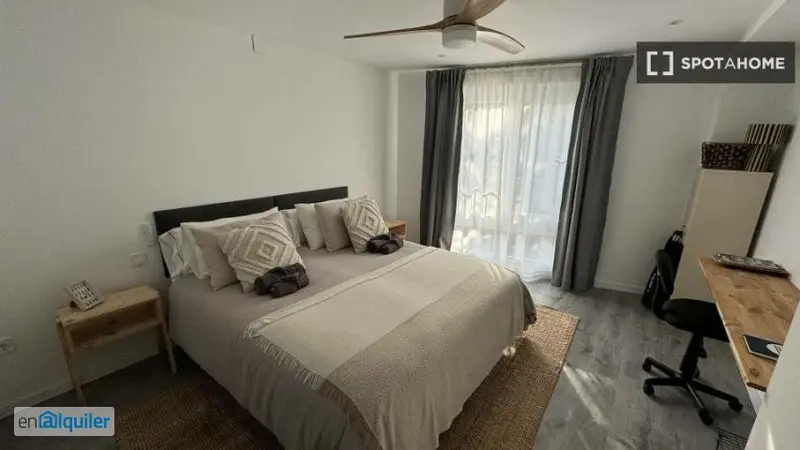Apartamento 1 Dormitorio El Ejido M	laga