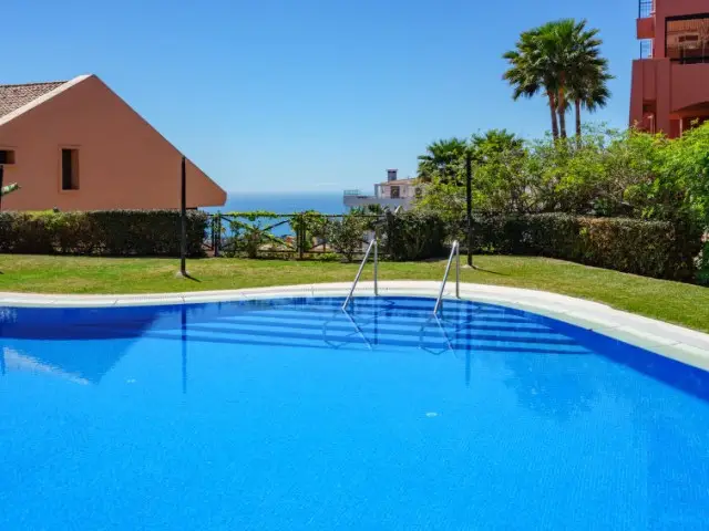 Apartamento 2 Dormitorios Calahonda Alquiler