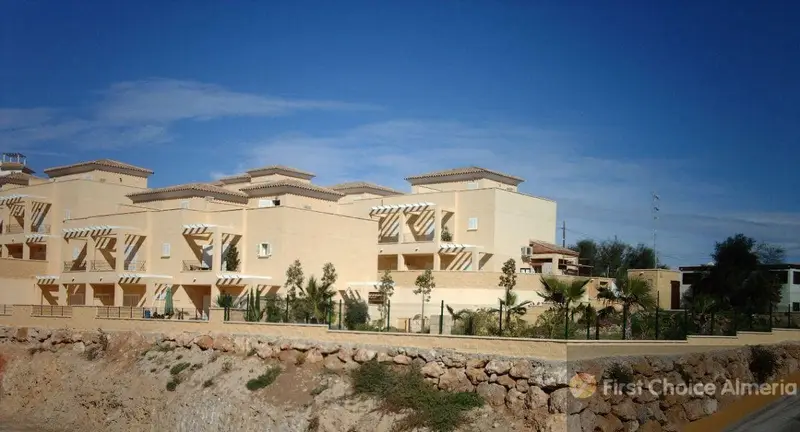 Chalet Adosado en Bédar Almería con Piscina
