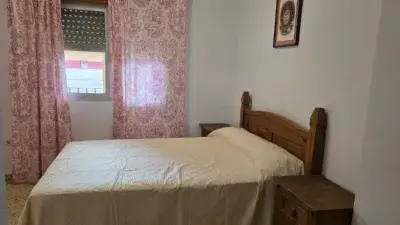 Piso en Venta Centro La Linea Patio 35m2