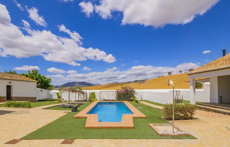 Casa Rural con Piscina Privada cerca de Álora Málaga