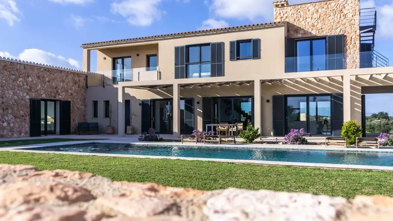 Finca de Lujo en Ses Salines Mallorca Venta 5 Dormitorios Piscina