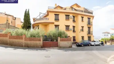 Piso en venta en Calle Granja