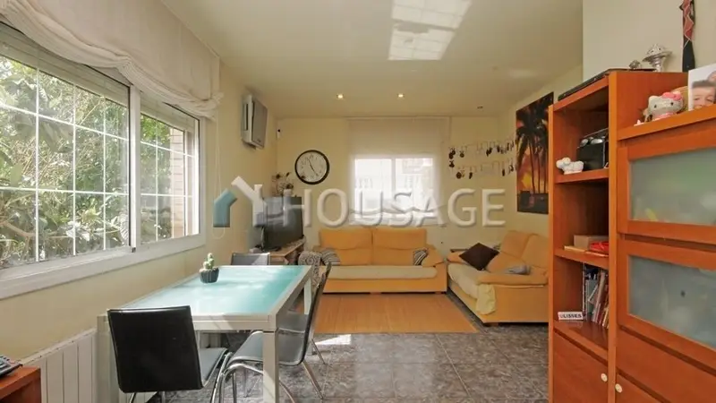 Chalet en Venta Barcelona 193m2 Jardin Barbacoa