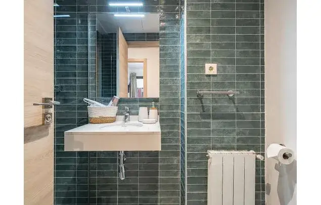 Habitaciones Amuebladas en Barcelona con Aire Acondicionado y Balcón