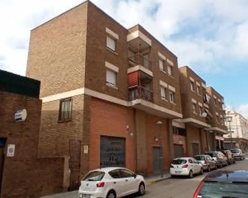 Local en Tarragona 136 m2 Calle Tortosa