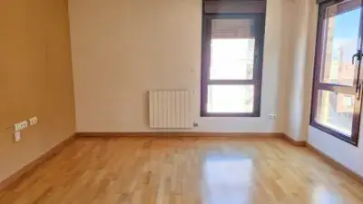 Dúplex en venta en La Muela