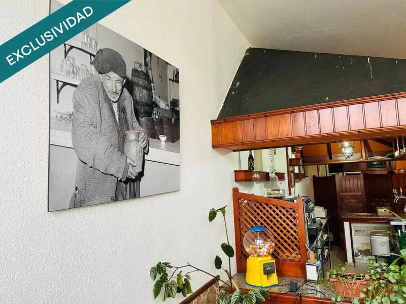Venta Local Comercial Melide A Coruna 135m2 Restaurante