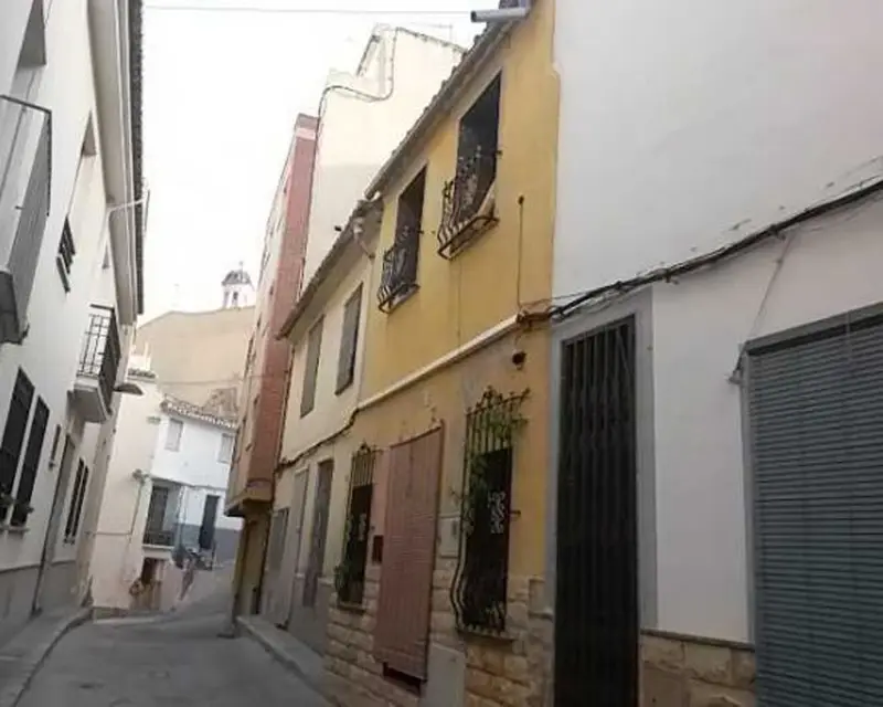 Casa Unifamiliar 97.5m² Llíria