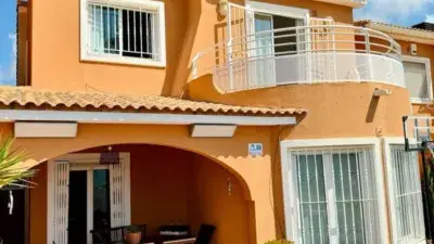 Casa en Alquiler Larga Temporada Gata Residencial Vistas al Mar