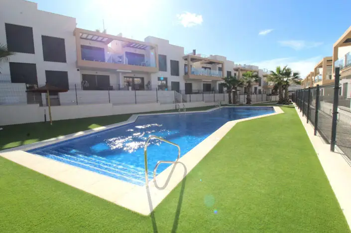 Apartamento 2 Dormitorios Villamartin Costa Blanca