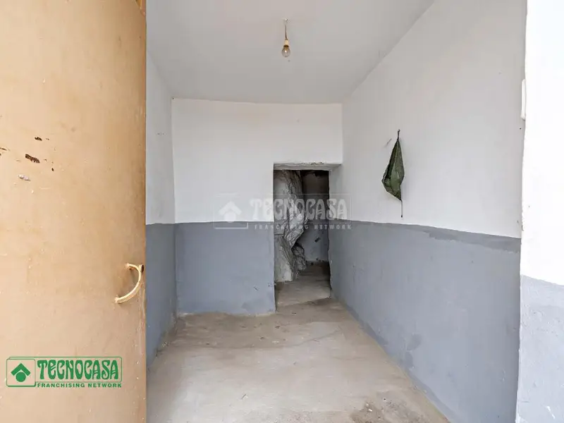 Chalet Adosado con Dos Viviendas en Ardales