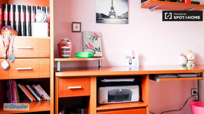 Alquiler Habitacion Pino Montano Apartamento Amueblado