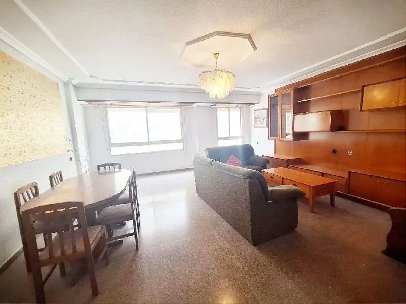 Venta Piso 3 Habitaciones Centro Novelda