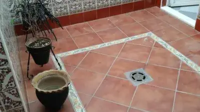 Casa en Venta en Marchena para Derribo - 153m2