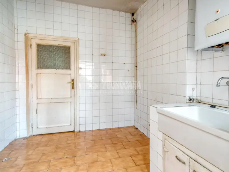 Piso en venta Parquesol para reformar 4 dormitorios