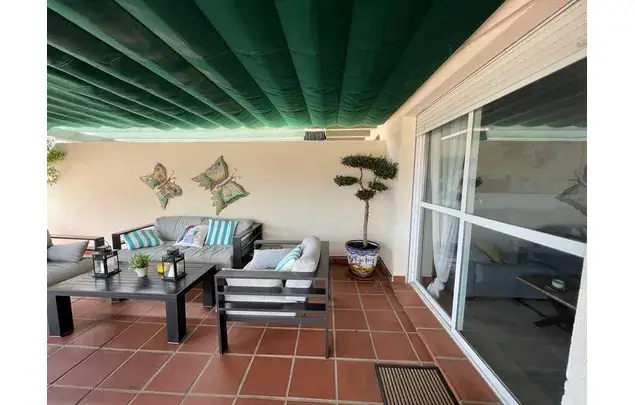 Apartamento en Alquiler Nueva Andalucía 2 Dormitorios 160m2