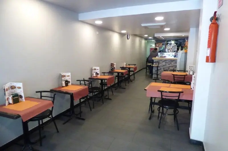 Venta Local Comercial con Terraza en Igualada Centre Poble