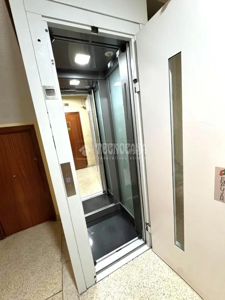 Piso en Venta Parla Reyes 3 Dormitorios Ascensor