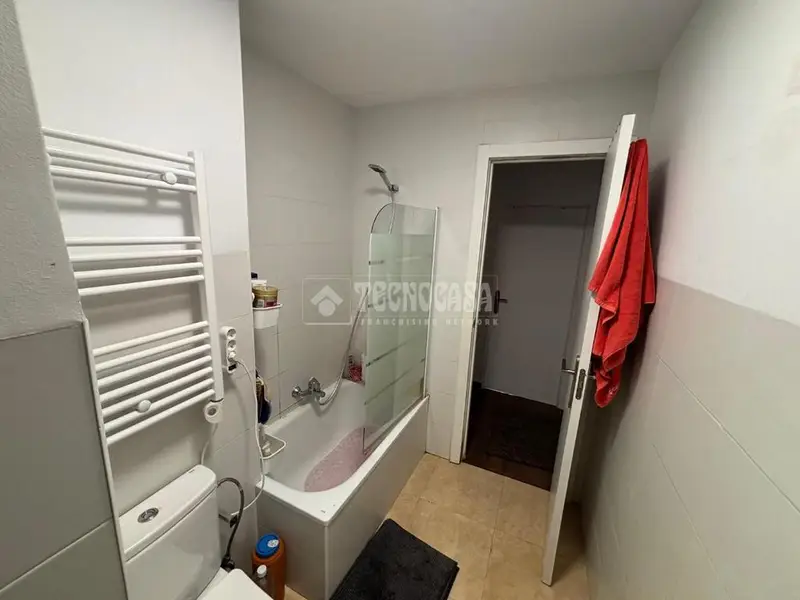 Piso en Venta Aluche 84m2 3 Dormitorios Jardin Aparcamiento
