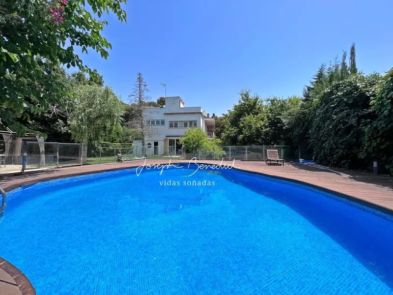 Chalet en Venta Bellamar Castelldefels Jardin 1219m2