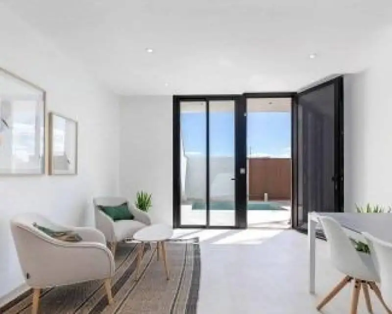 Bungalows de Lujo en Santiago de la Ribera con Piscina Privada