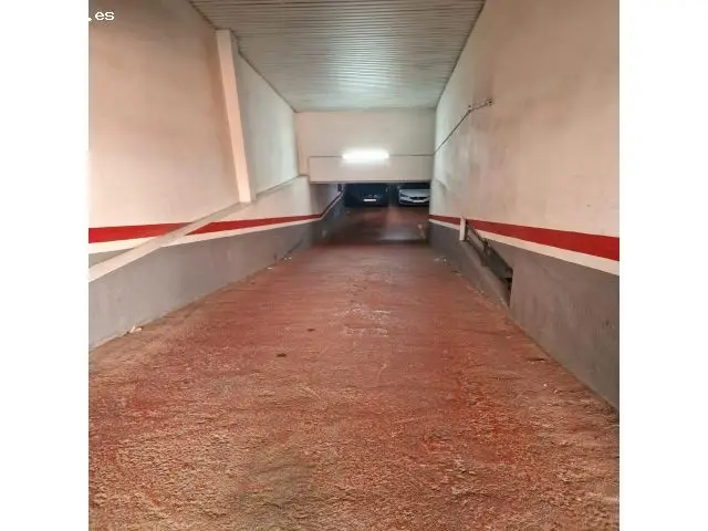 Plaza de Parking en Venta Garaje Seguro con Videovigilancia