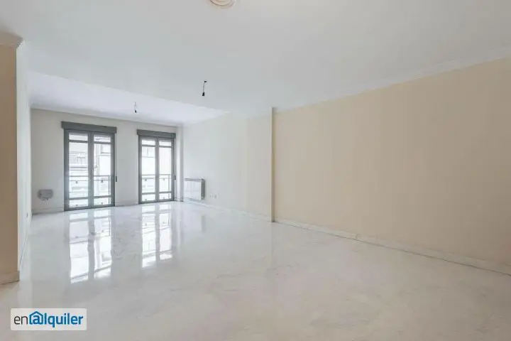 Alquiler piso amplio centro Granada 2 dormitorios 2 baños