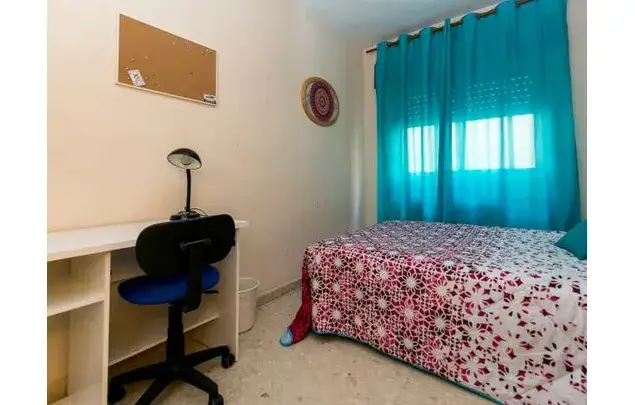 Alquiler Habitacion 105m2 Granada Centro