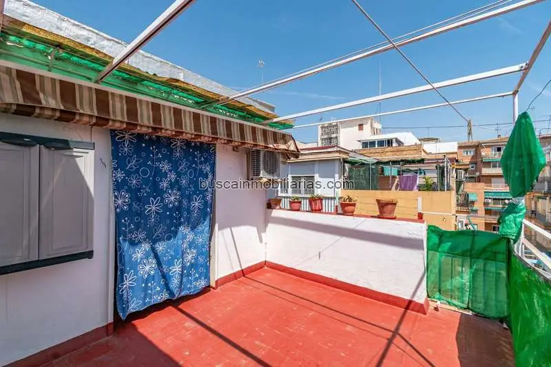 Atico en venta en Granada Zaidín 84m2 3 habitaciones terraza
