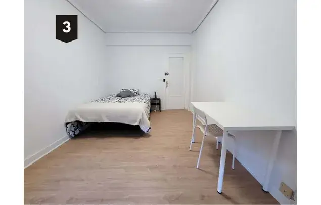 Habitaci	ón en Bilbao - Estancias de 4 a 18 meses