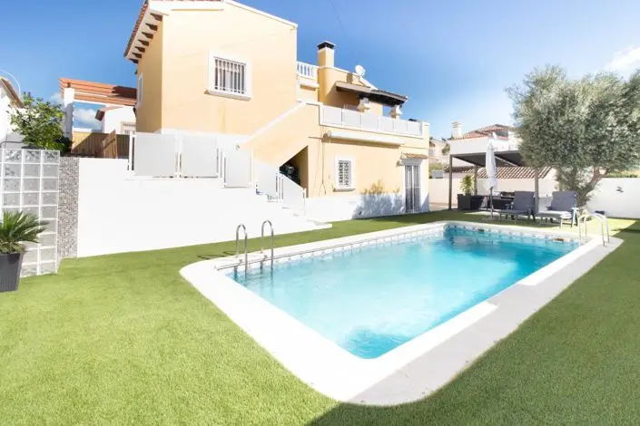 Villa 3 Dormitorios Piscina Privada El Galán