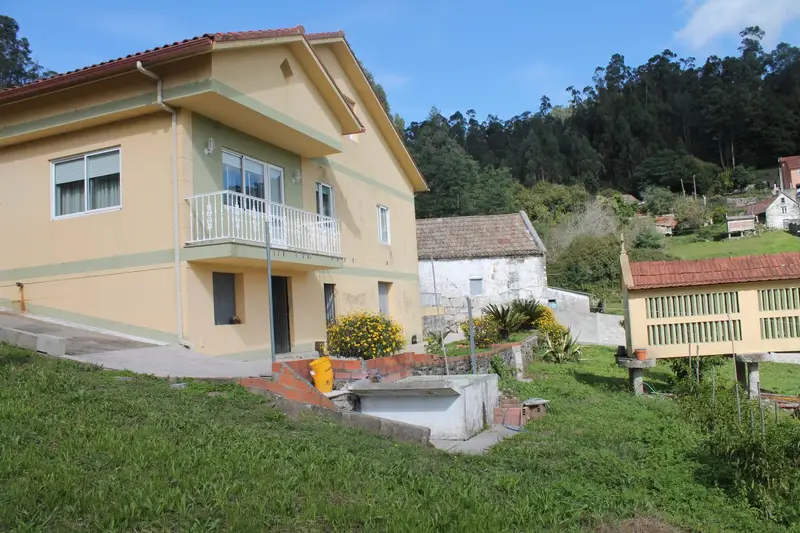 Venta Casa 4 habitaciones Broullon Moaña