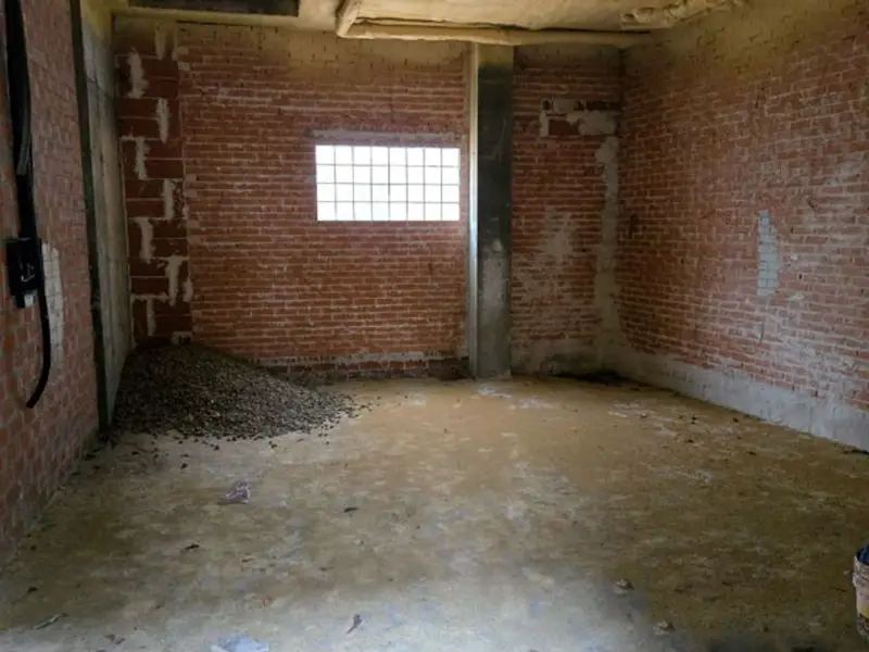 Local Comercial en Venta en Avenida Jose Aguado Leon