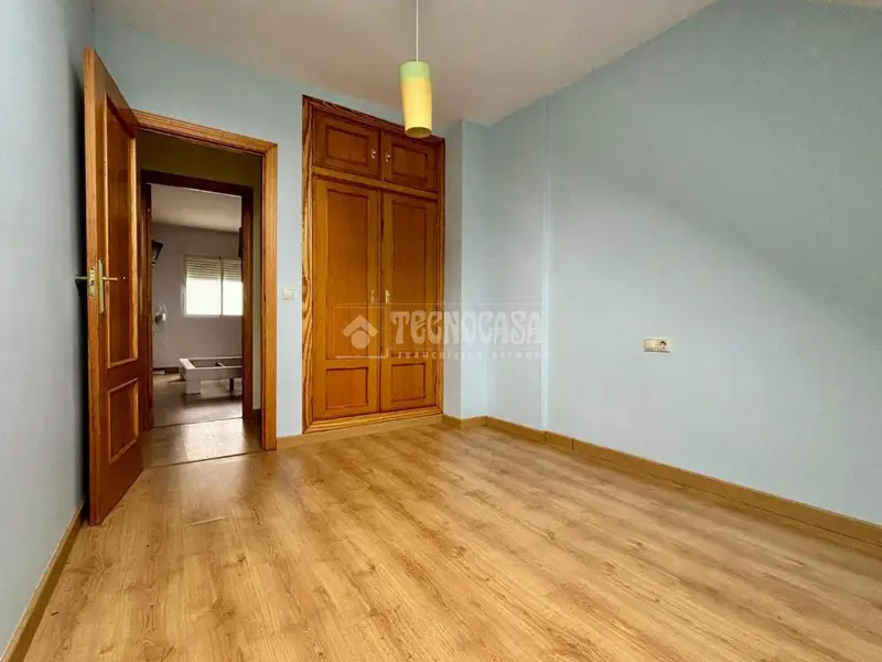 Piso en Venta Torreperogil 2 Dormitorios Terraza Reformado