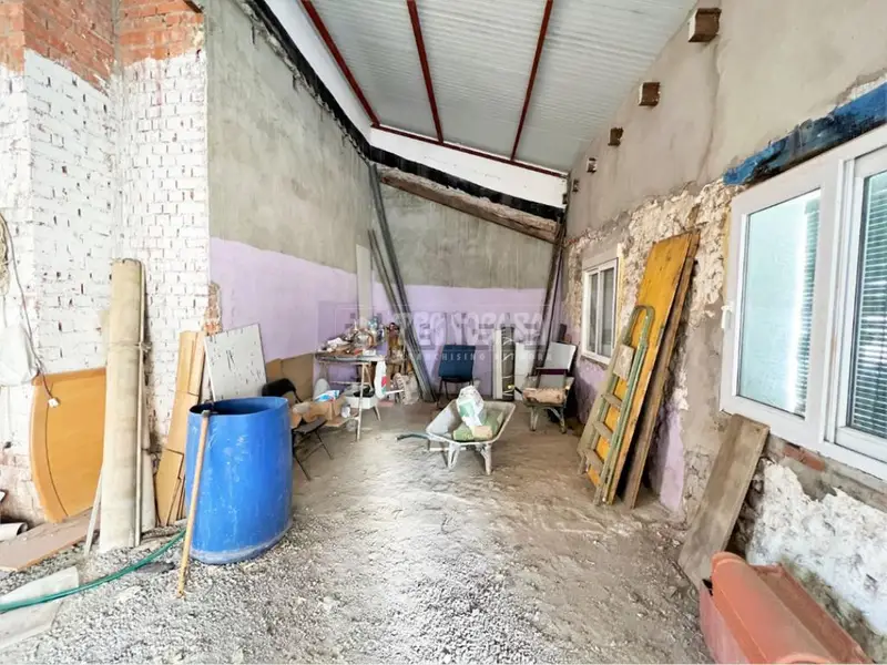 Nave Industrial en Venta El Casar 163m2