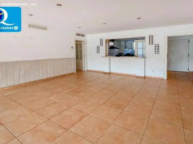Piso en Alquiler Playa San Juan 4 Dormitorios 2 Baños
