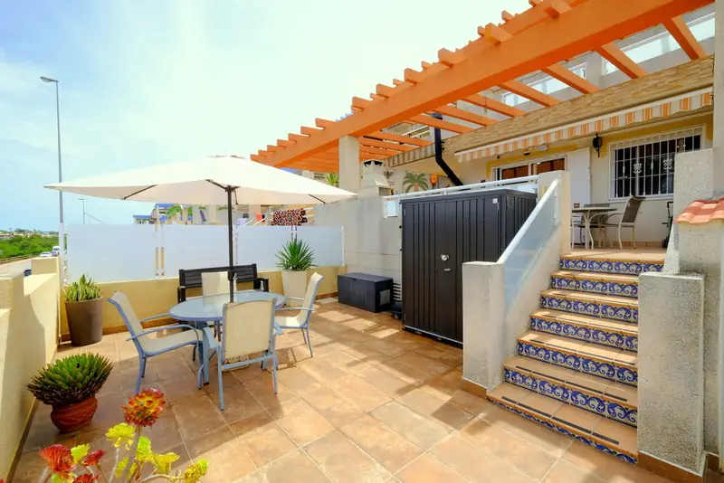 Apartamento 2 Dormitorios Villamartin Cerca de Golf y Playas