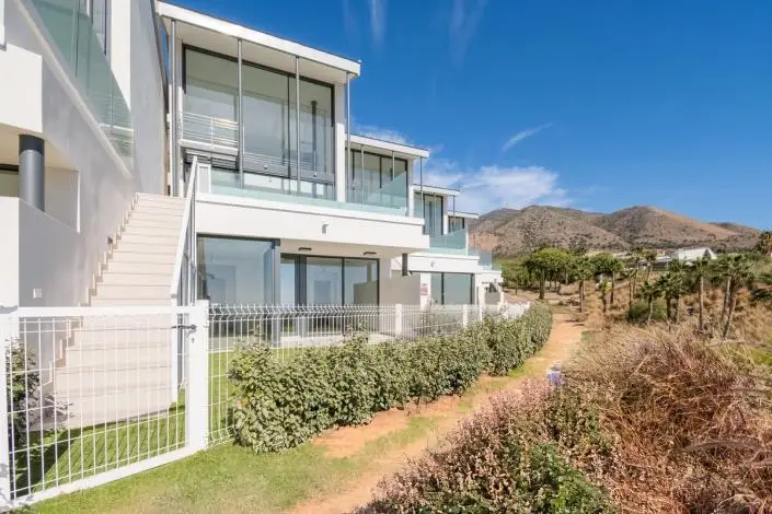 5 Bed Townhouse for sale