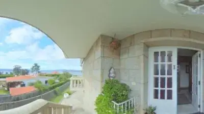 Casa en Venta Vilanova Arousa 4 Dormitorios Garaje Horreo