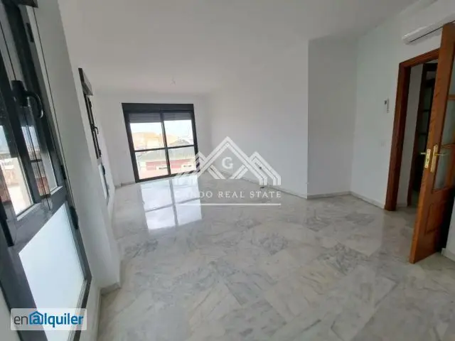 Alquiler Piso 120m2 Dos Hermanas Centro-Doña Mercedes 4 habitaciones