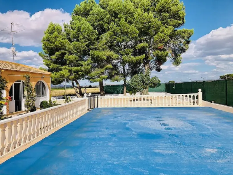Finca Rustica en Venta Yecla Murcia 4 Dormitorios Piscina