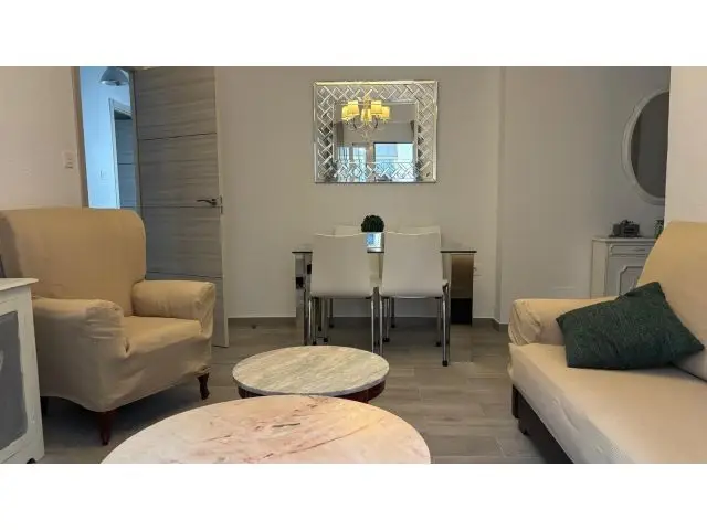 Alquiler Piso Reformado 84m2 Cervantes Granada