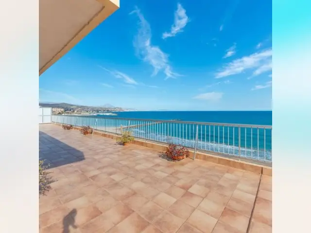 Atico en El Campello 3 Dormitorios Vistas al Mar Terraza 143m2